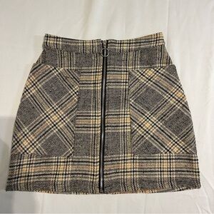 Trendy Houndstooth Check Mini Skirt with Ring Pull Zipper- Small